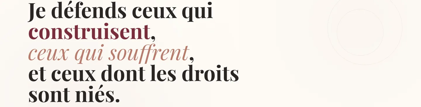 La phrase d'ouverture du site de Margot Marin : « Je défends ceux qui construisent, ceux qui souffrent, et ceux dont les droits sont niés. »